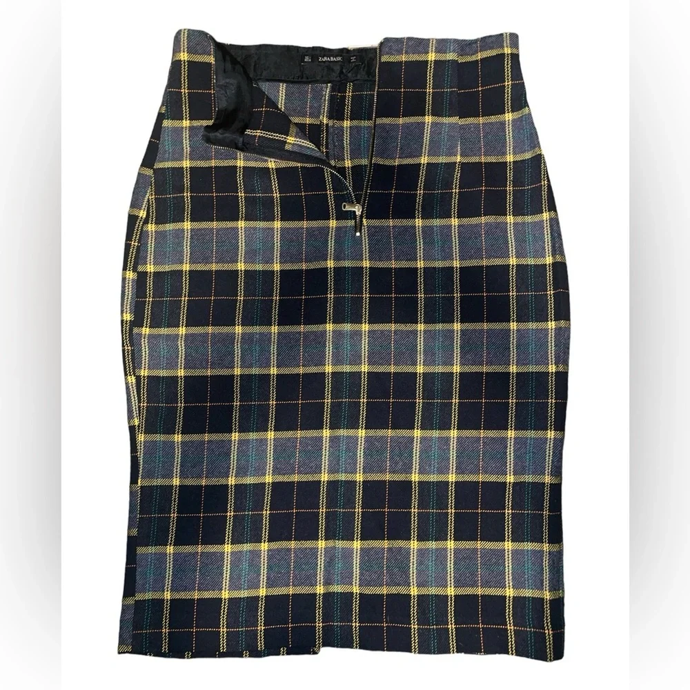 Zara Basic Women’s Plaid Midi Skirt- Size Large. Black, Gray, Yellow Plaid - Picture 1 of 8
